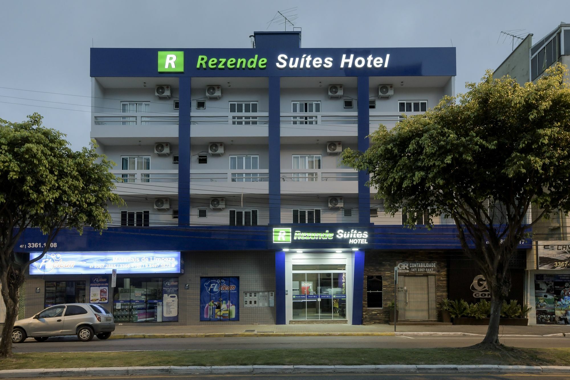 Rezende Suites Hotel Balneario Camboriu Exterior photo